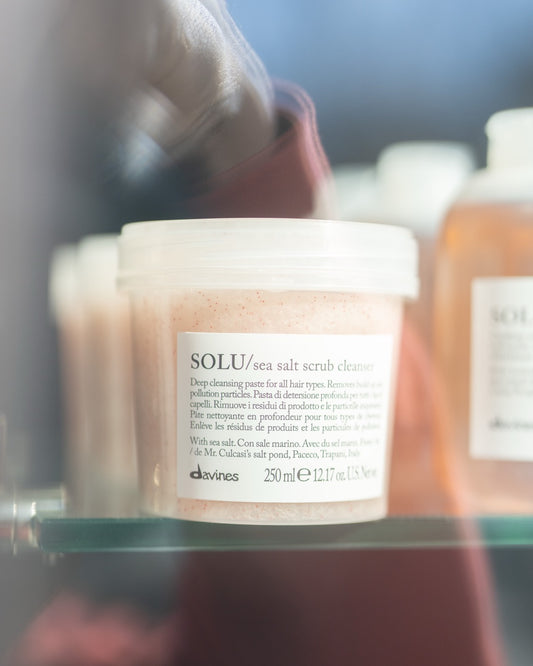 Solu Sea Salt Scrub Cleanser